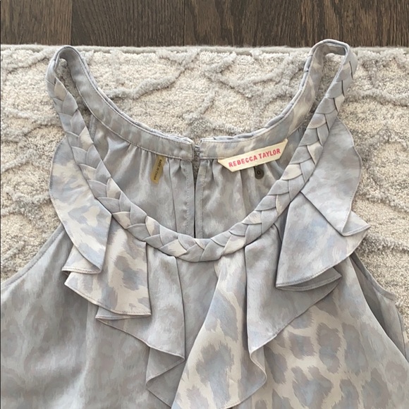 A top - Picture 2 of 4